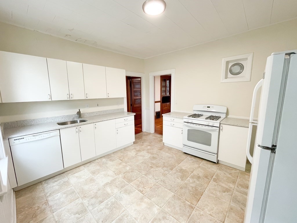 22 Gibson - Dorchester