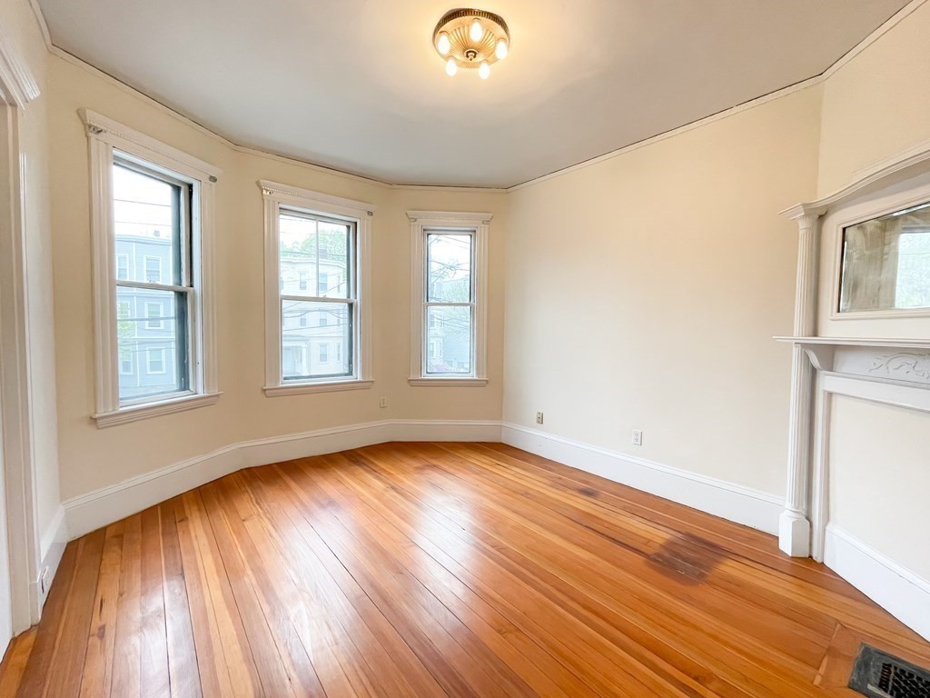22 Gibson - Dorchester