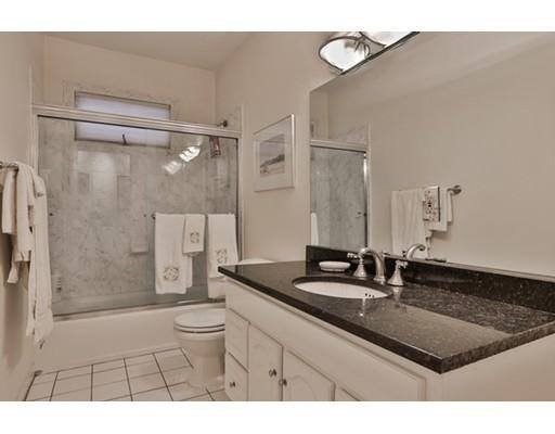77 Putnam Ave. - Riverside