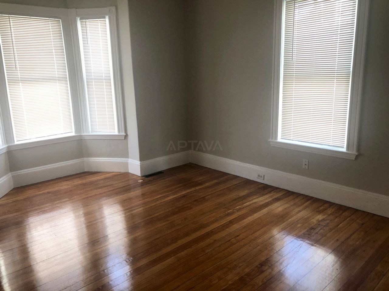 12 Lincoln Ave. - East Somerville