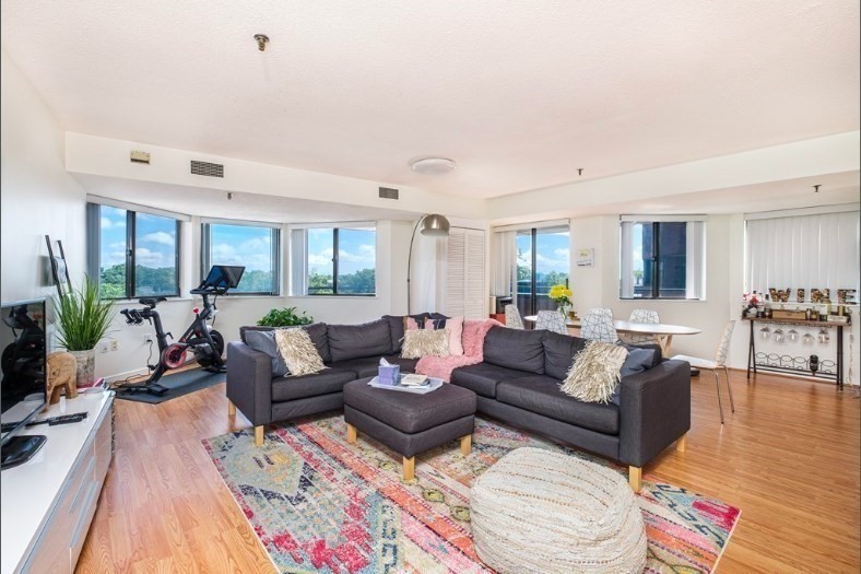 147 Kelton - Allston