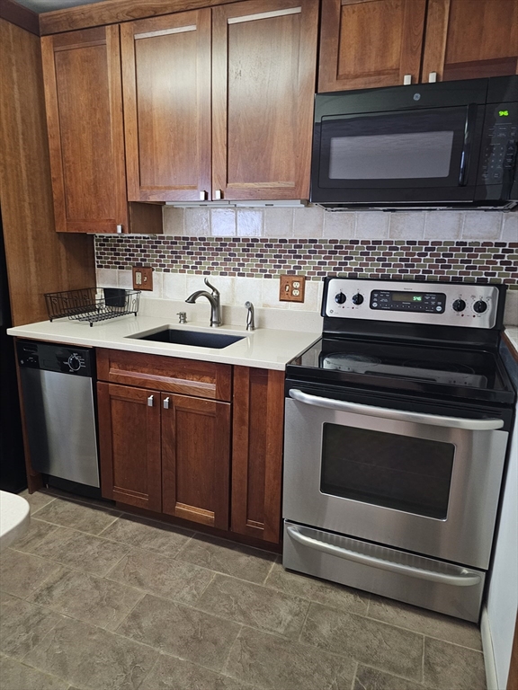 2595 Massachusetts Ave. - North Cambridge