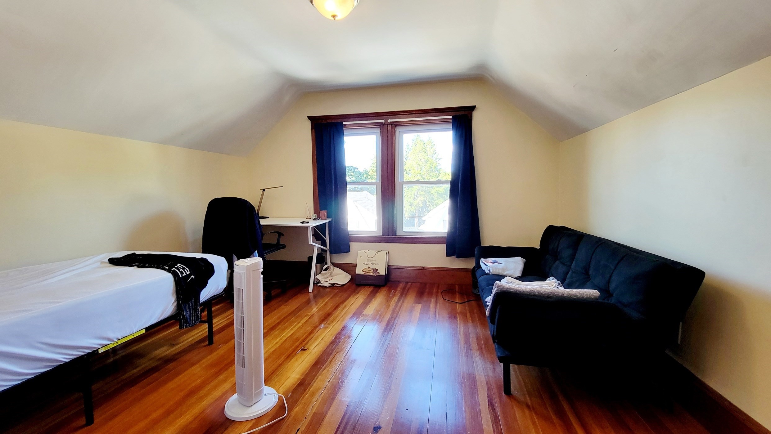 34 George St. - Tufts University