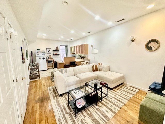 111 Salem - North End