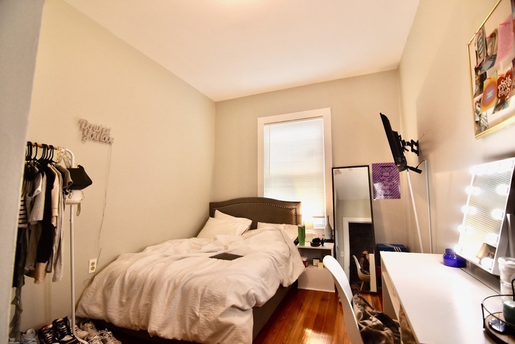 2 Bay St. - Dorchester