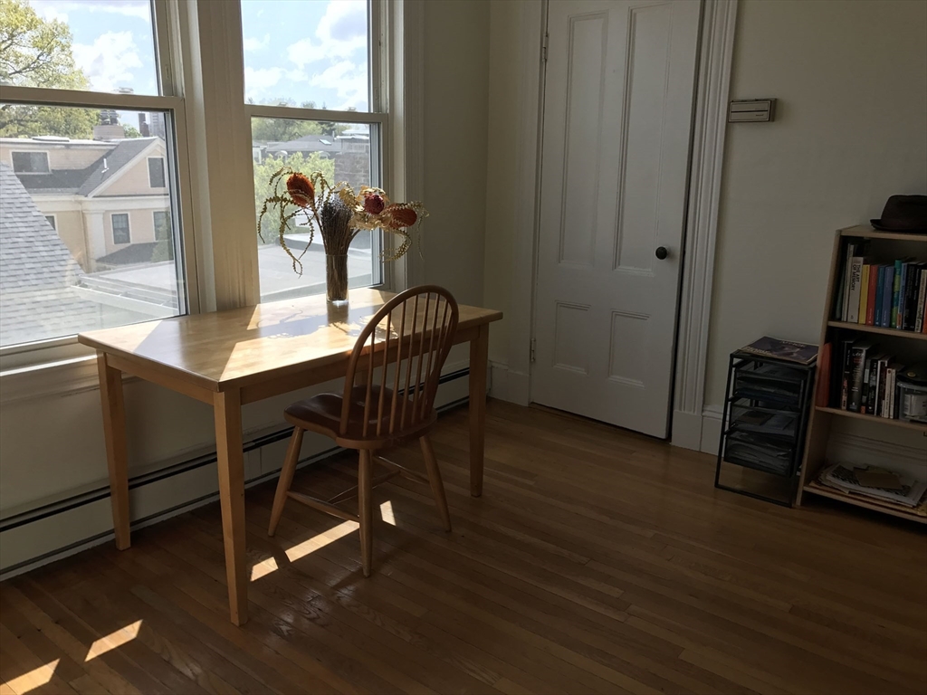 118 Inman St. - Inman Square