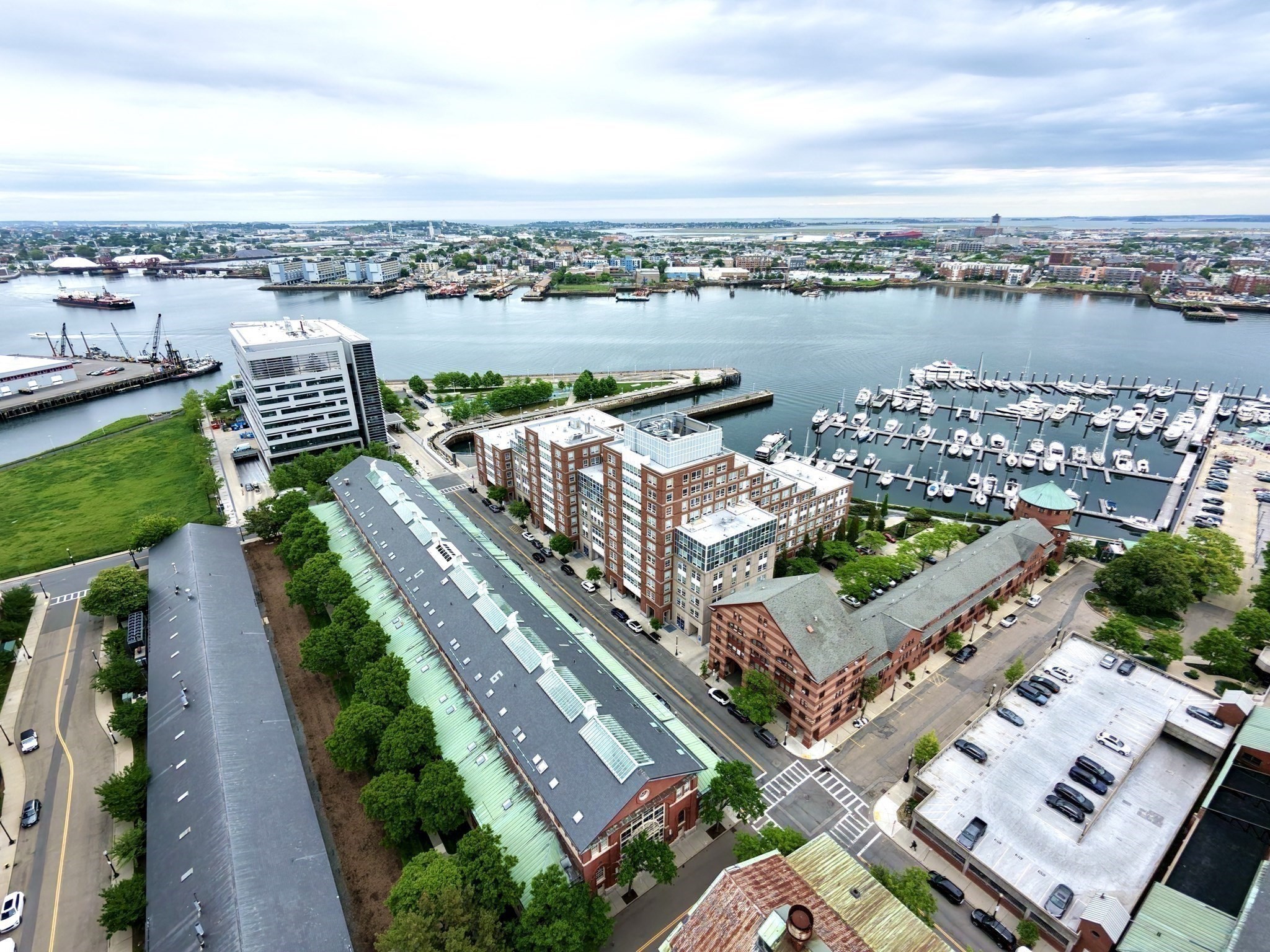 106 13th - Charlestown