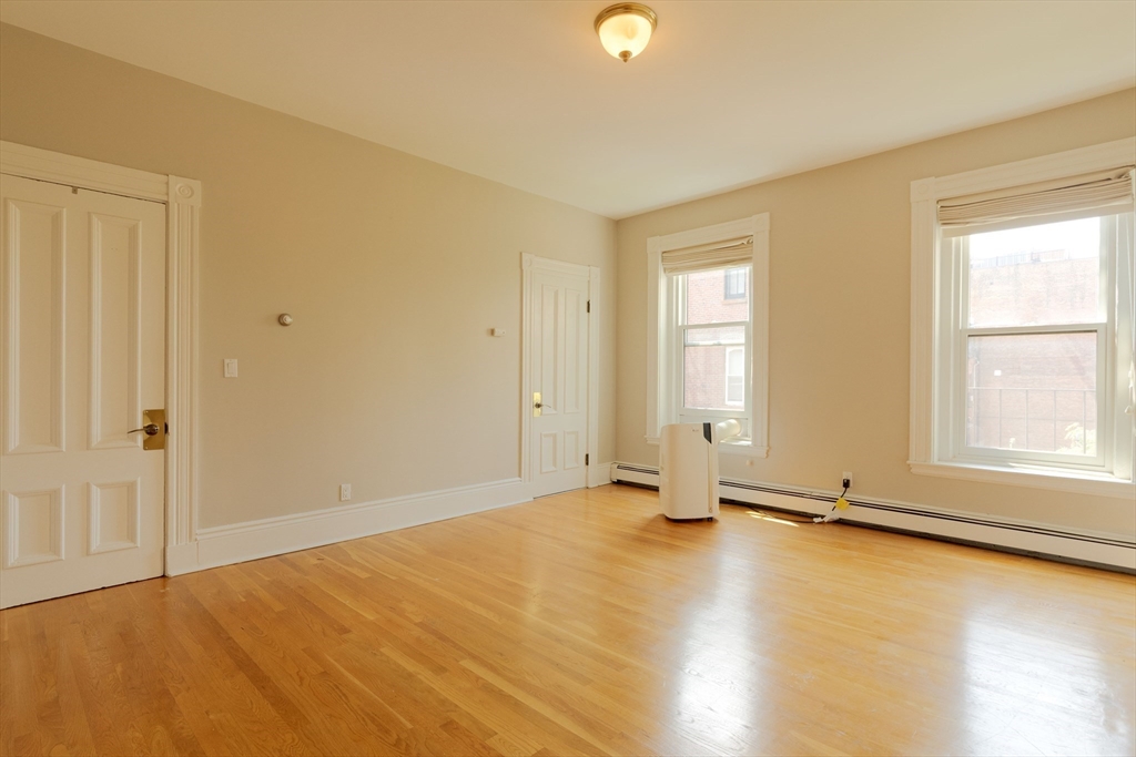 256 West Newton - Back Bay