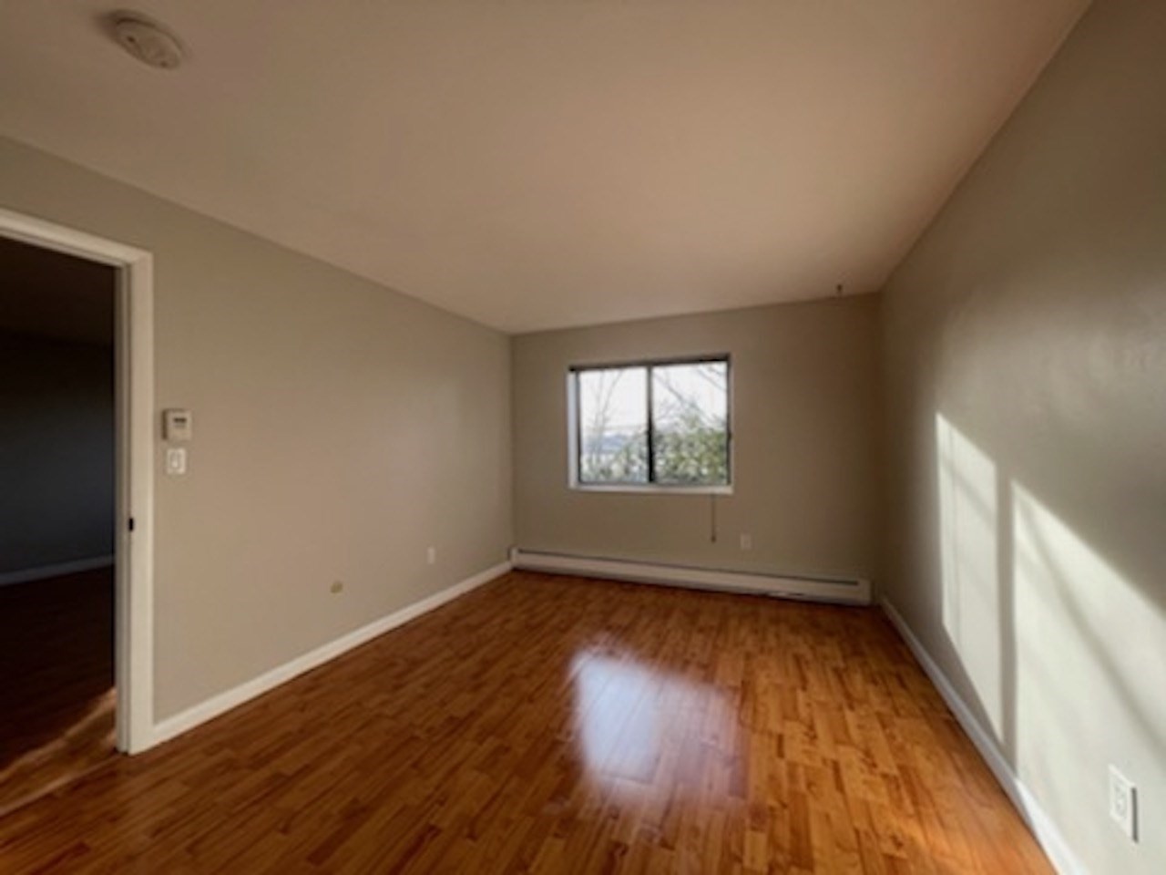 10 Roberts St. - Magoun Square