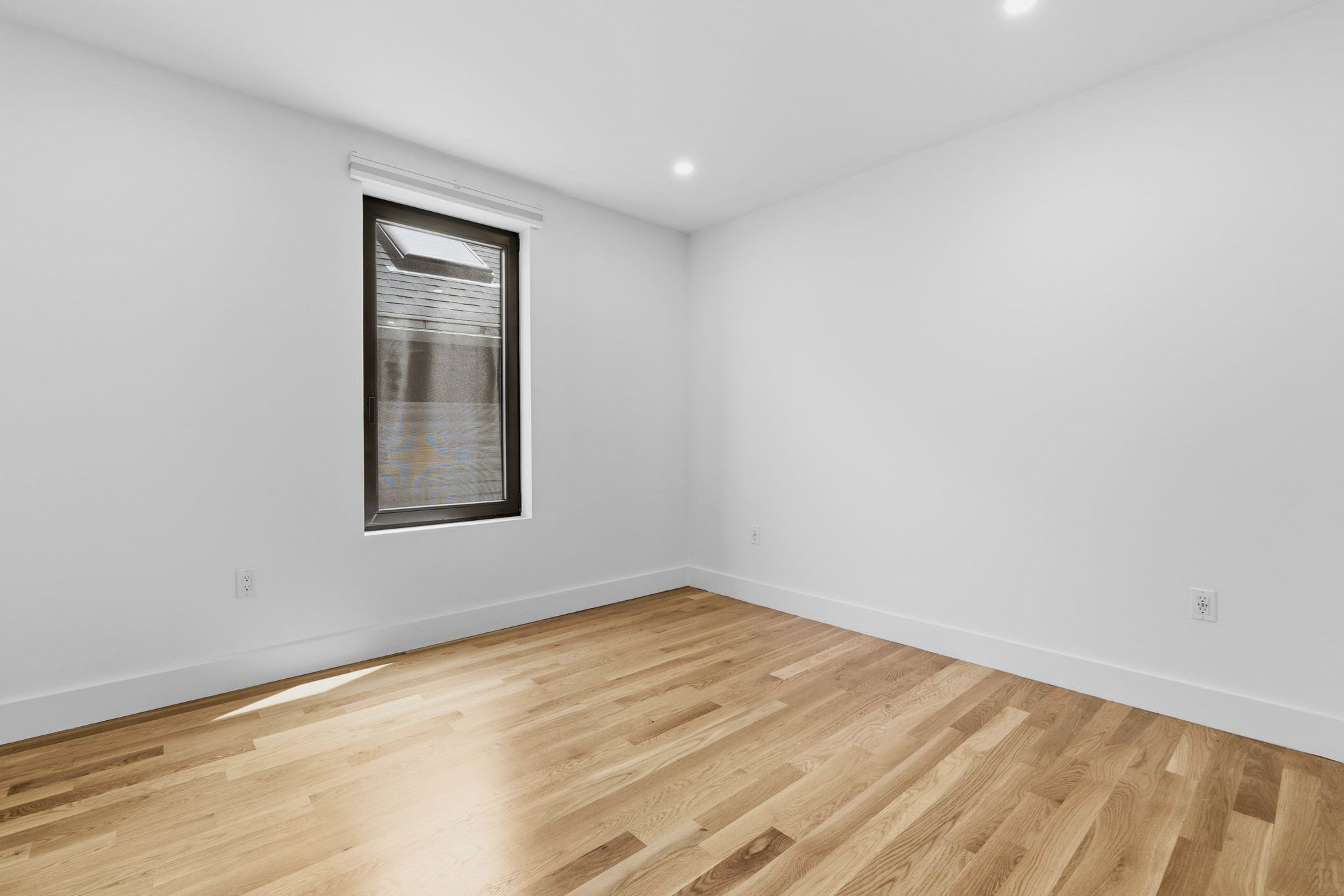 6 Devine Way - South Boston
