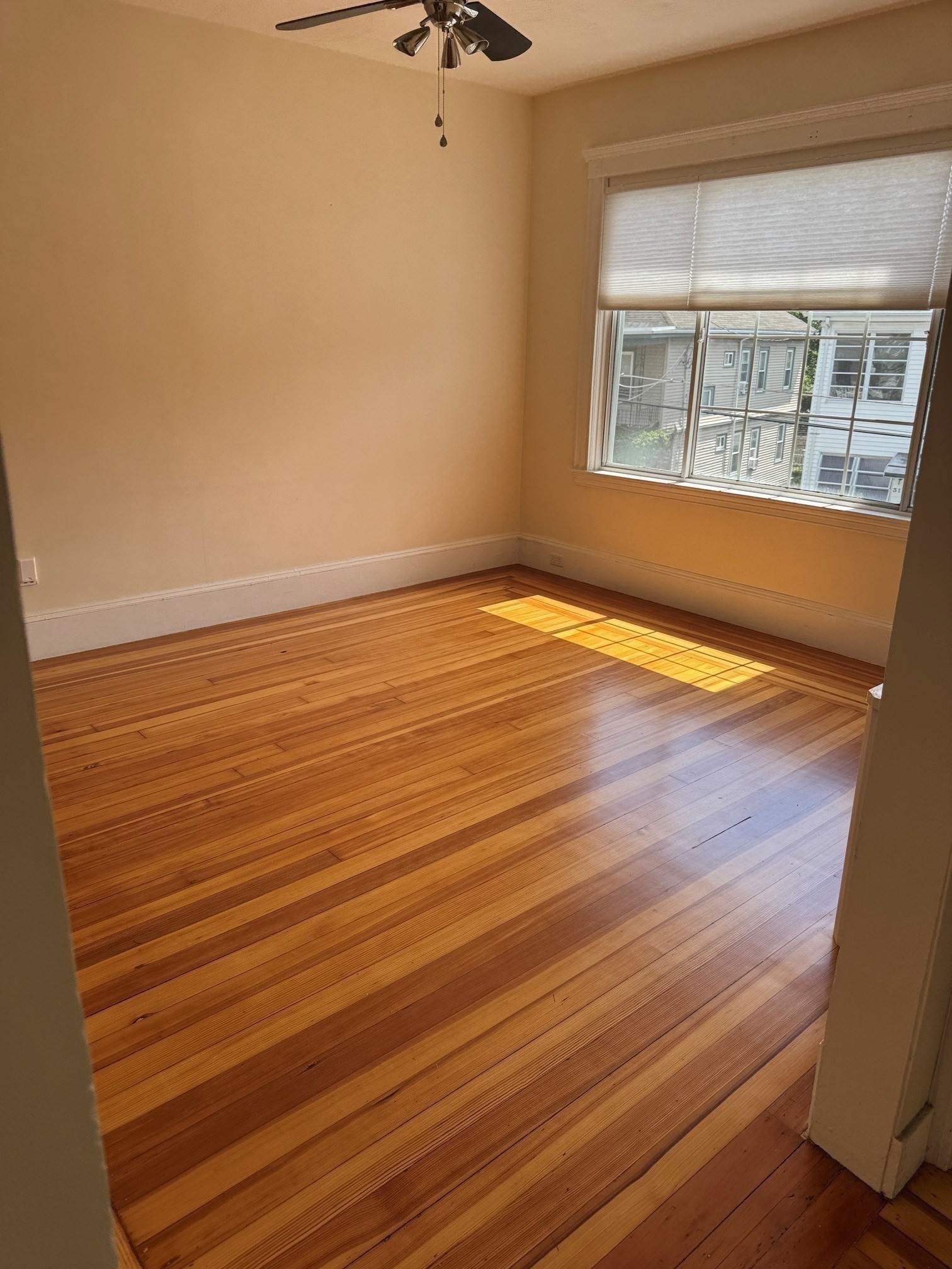 28 Early Ave. - Medford