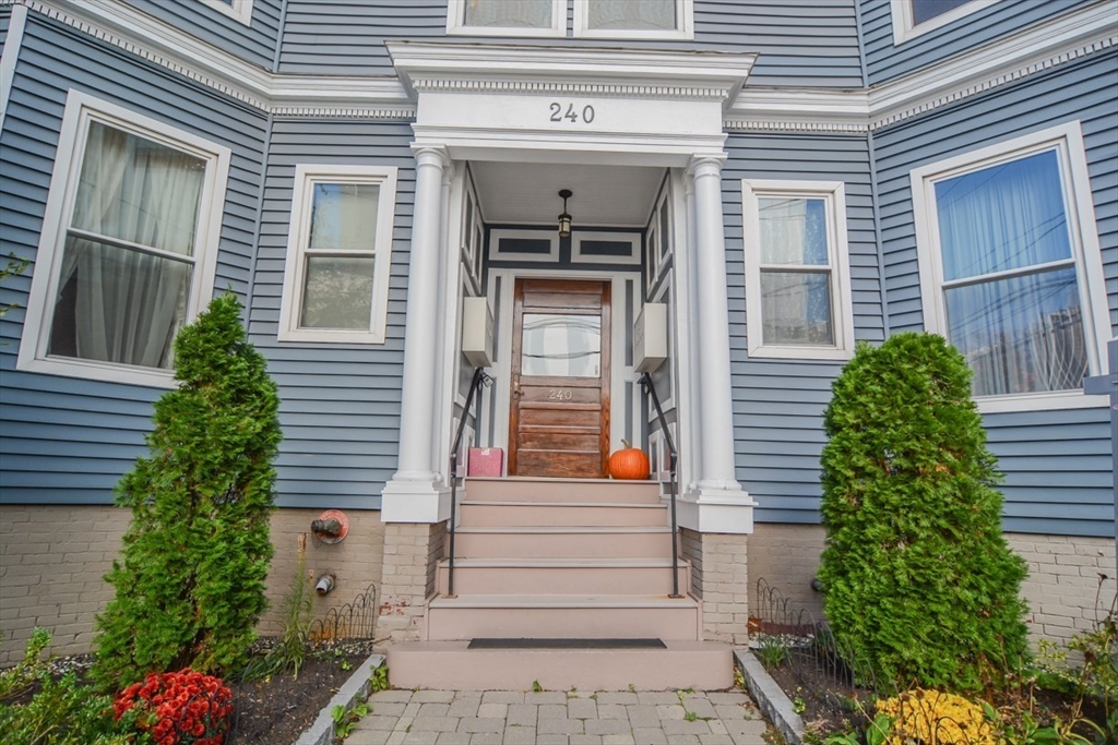 240 Franklin St. - Central Square