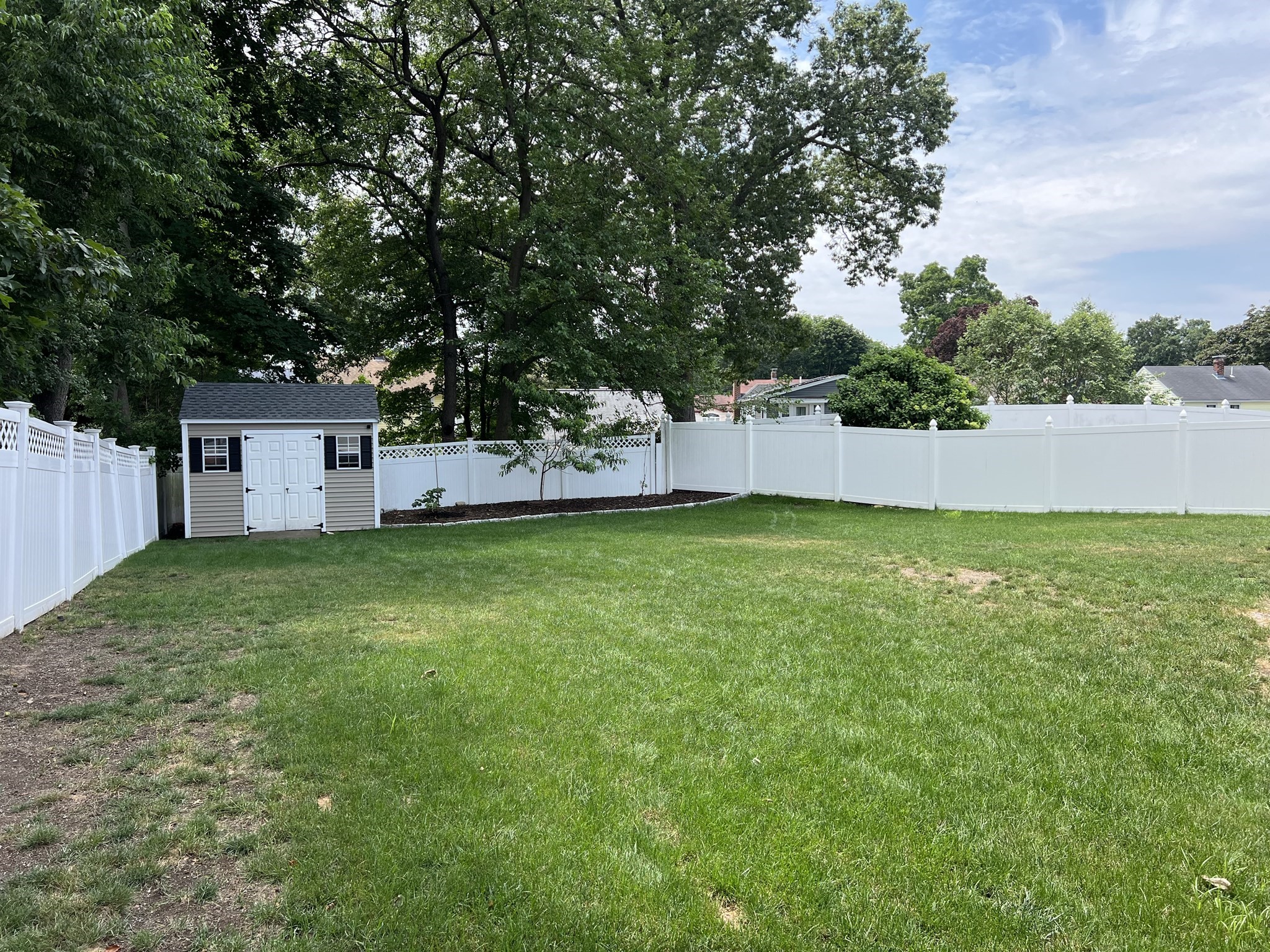 12 Jeremiah Cir. - Medford