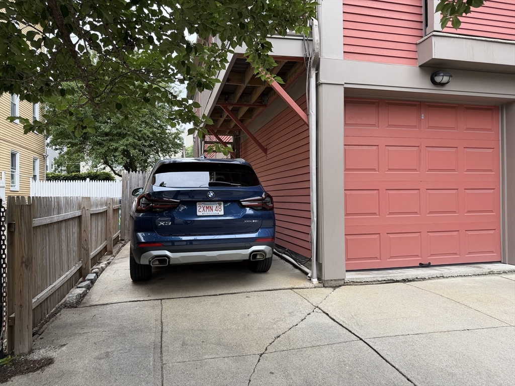 221 Charles St. - East Cambridge