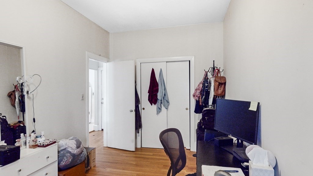 289 Beacon - Back Bay