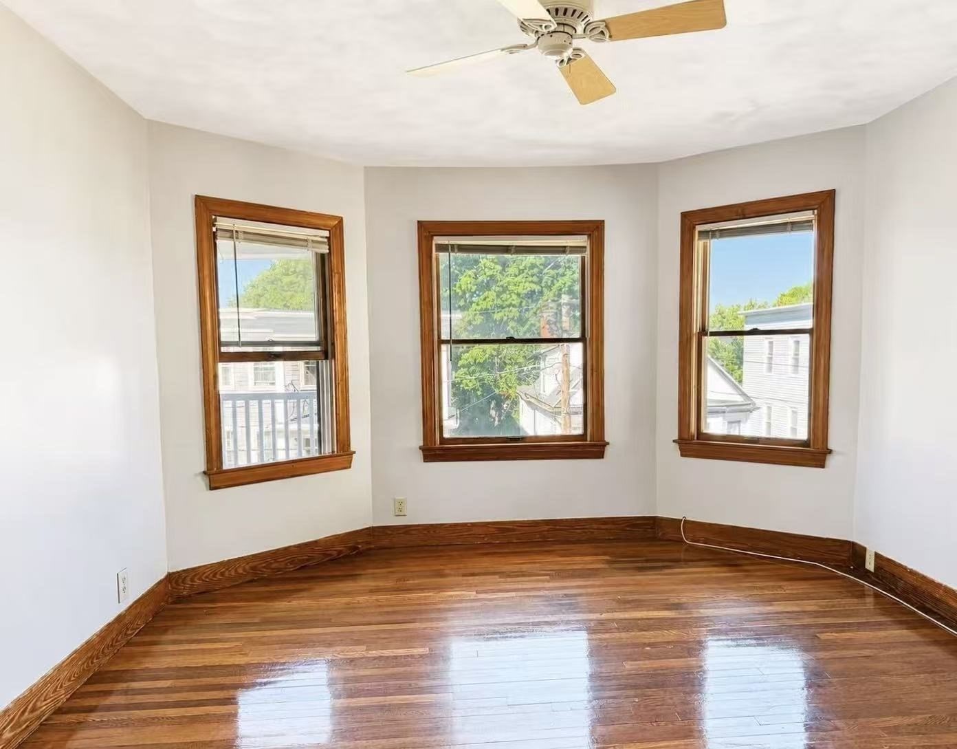 126 Albion - Davis Square
