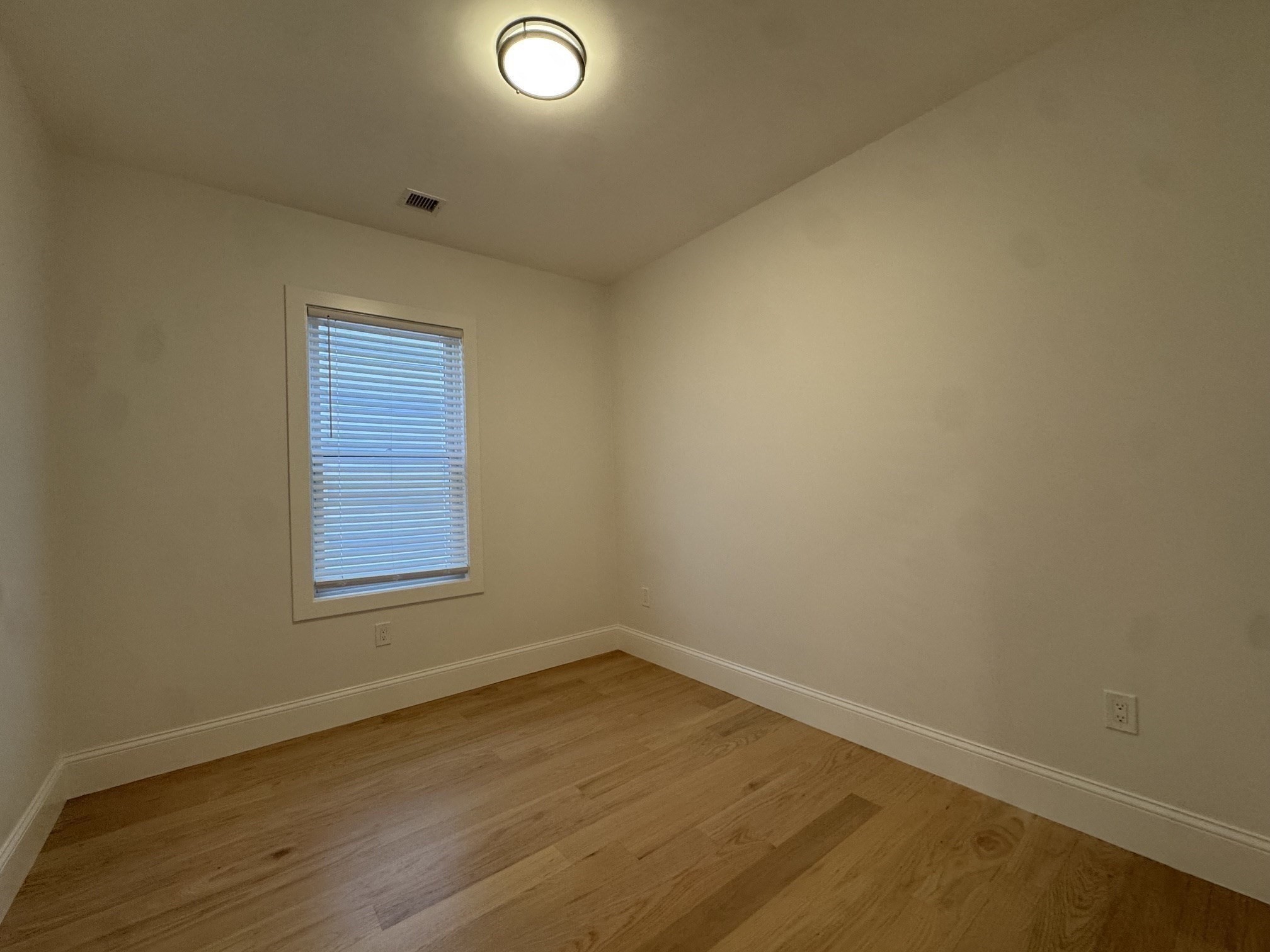 531 Bennington - East Boston