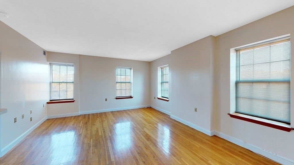 14 John Eliot Sq. - Roxbury