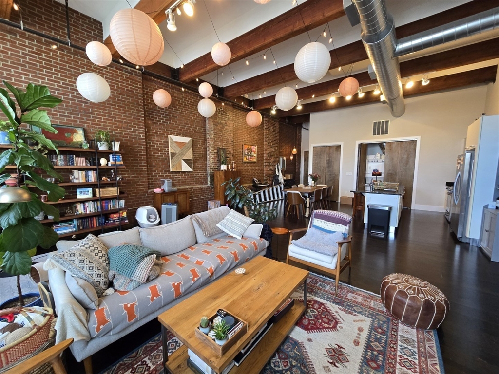 154 West 2nd St. - Seaport District