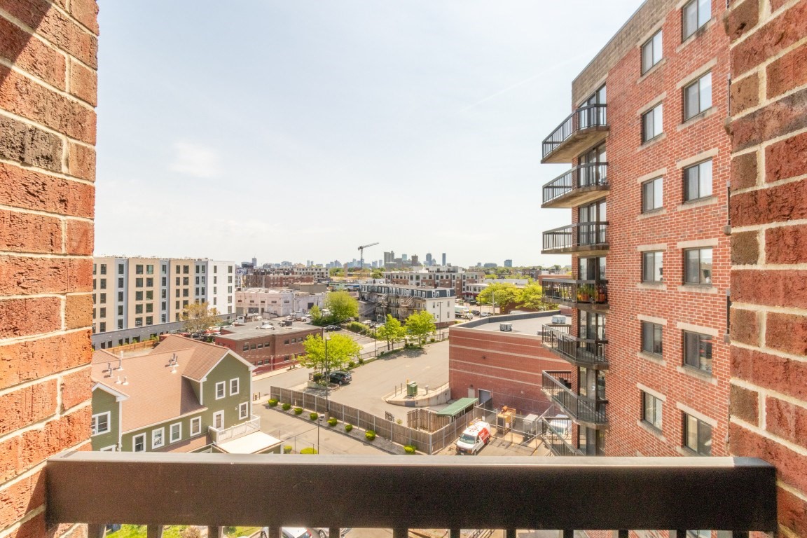 15 North Beacon St. - Brighton