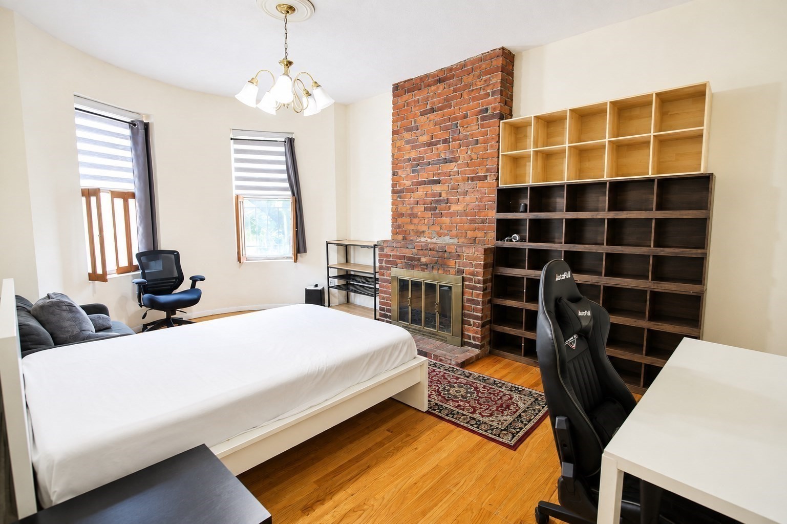 11 Albemarle St. - Back Bay