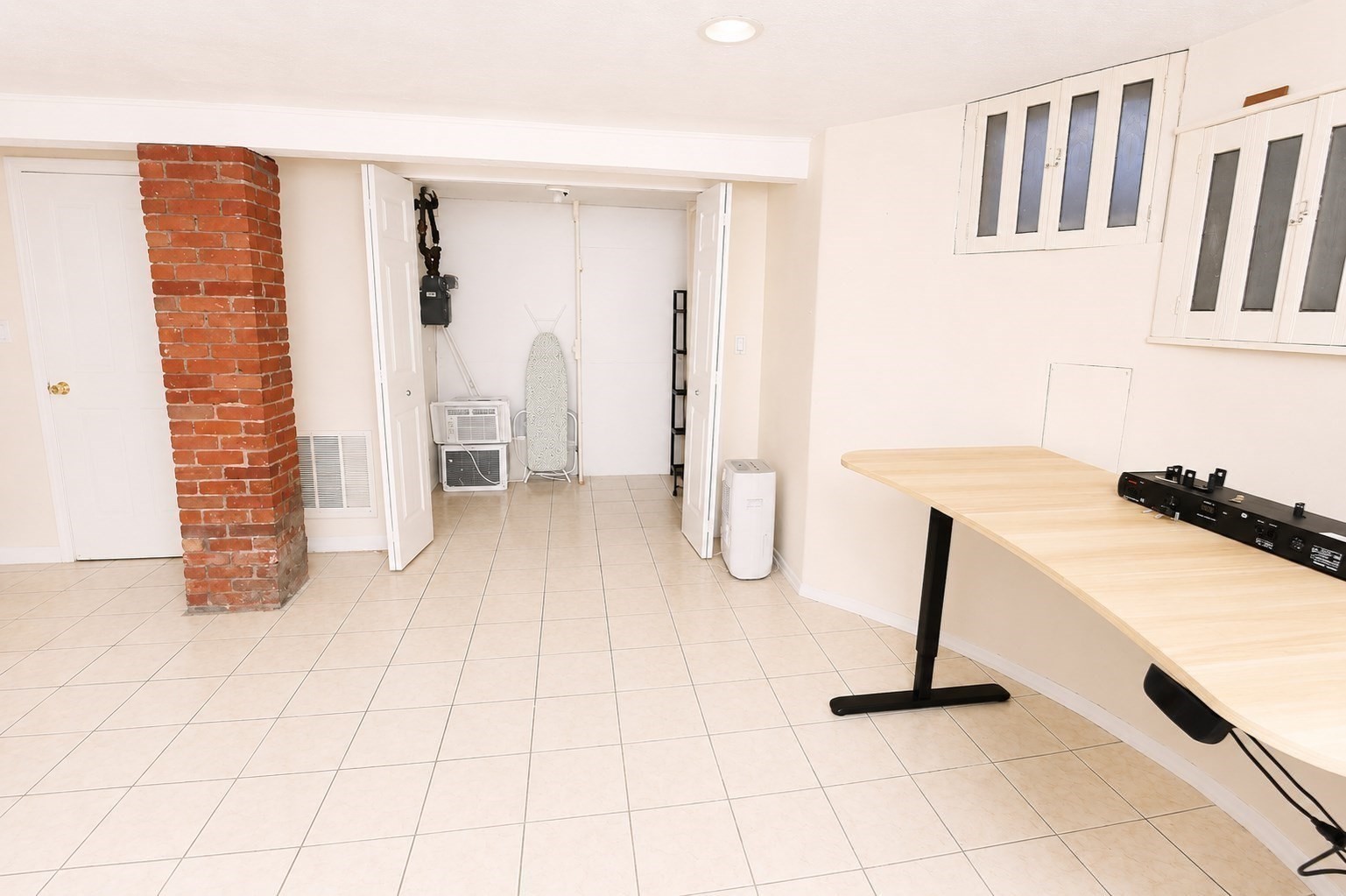 11 Albemarle St. - Back Bay