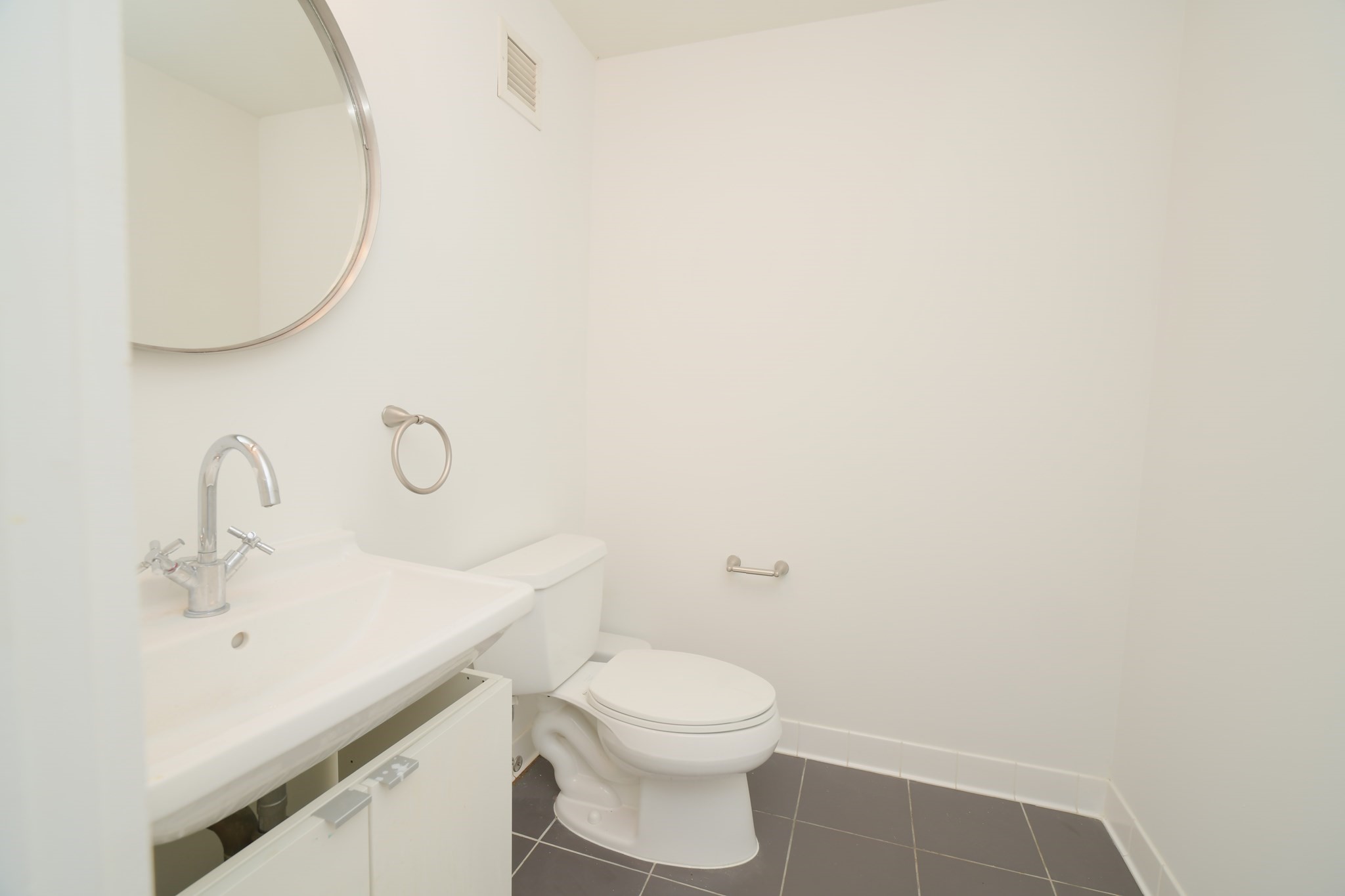1 Earhart St. - East Cambridge