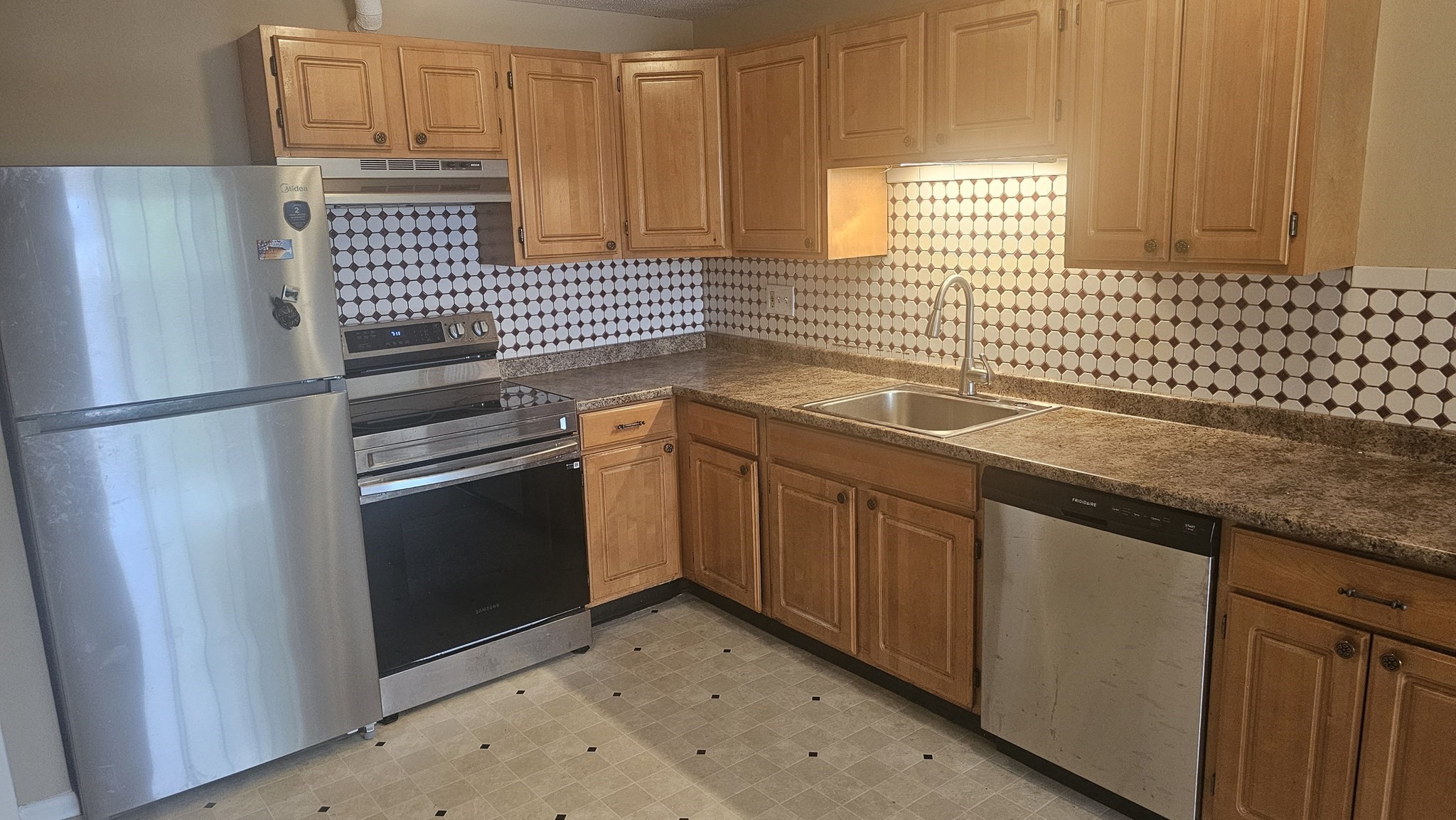 2089 Dorchester Ave. - Dorchester