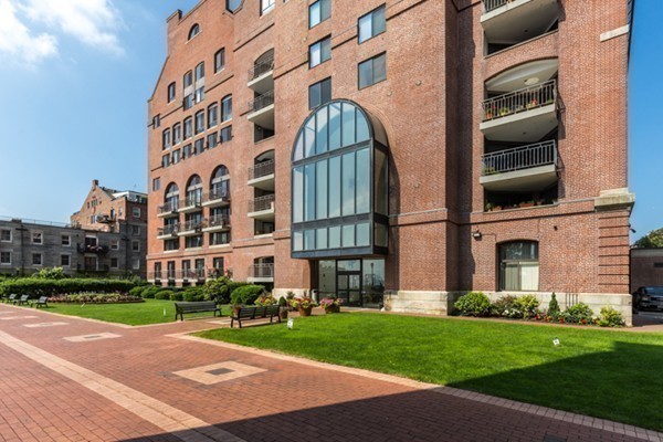 357 Commercial St. - Waterfront