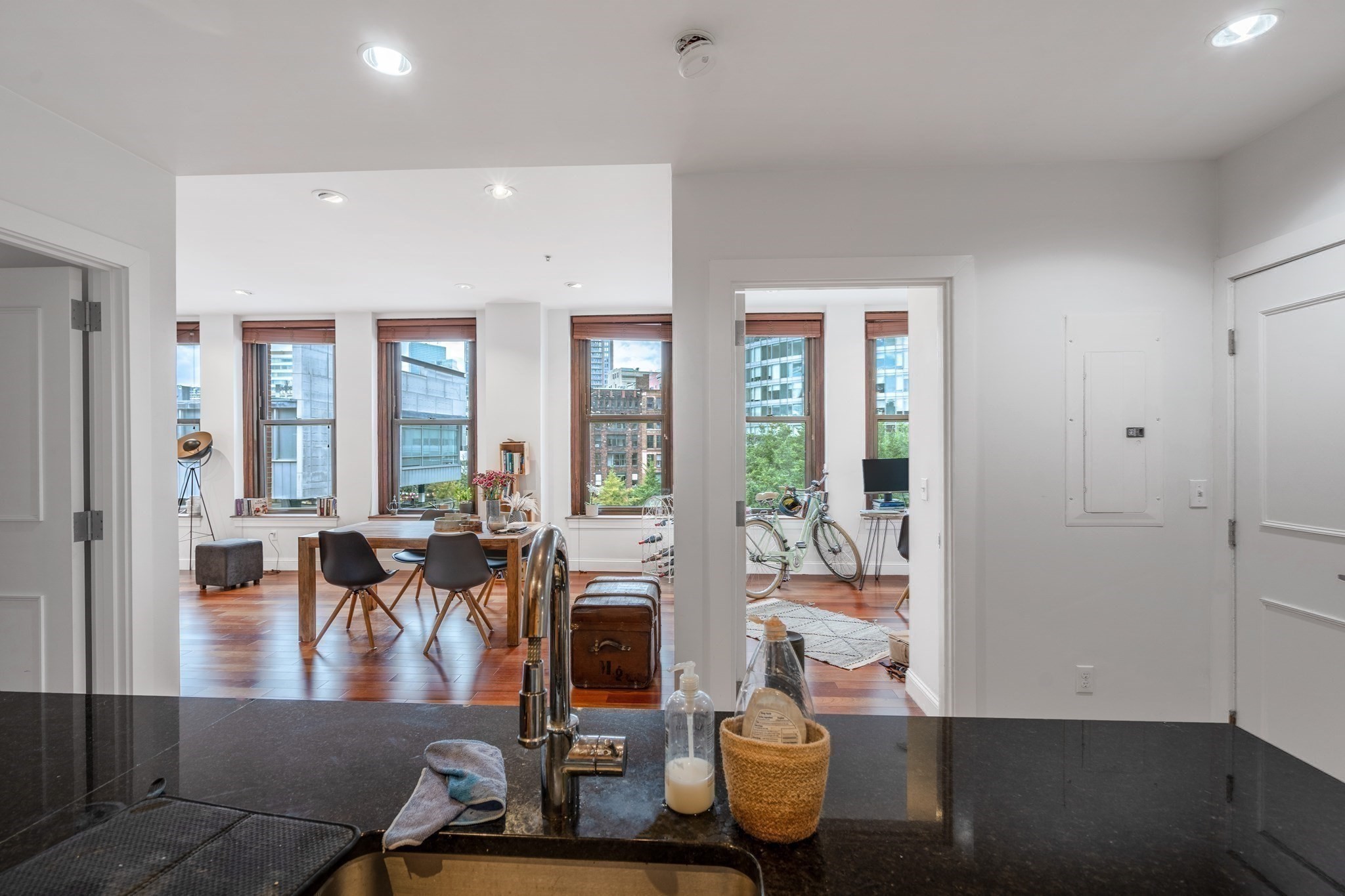 70 Lincoln St. - Leather District