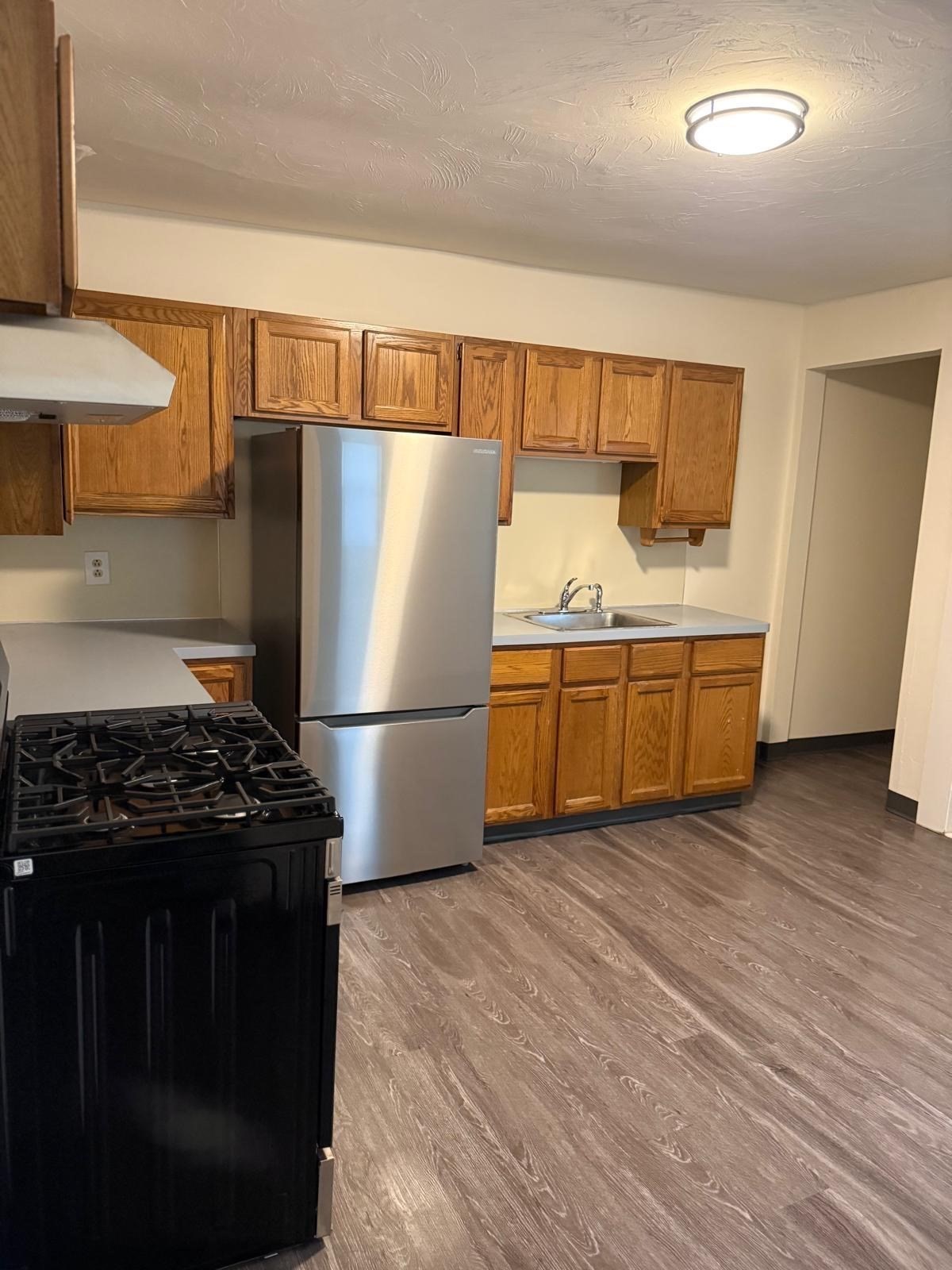 7 Albemarle St. - Hyde Park
