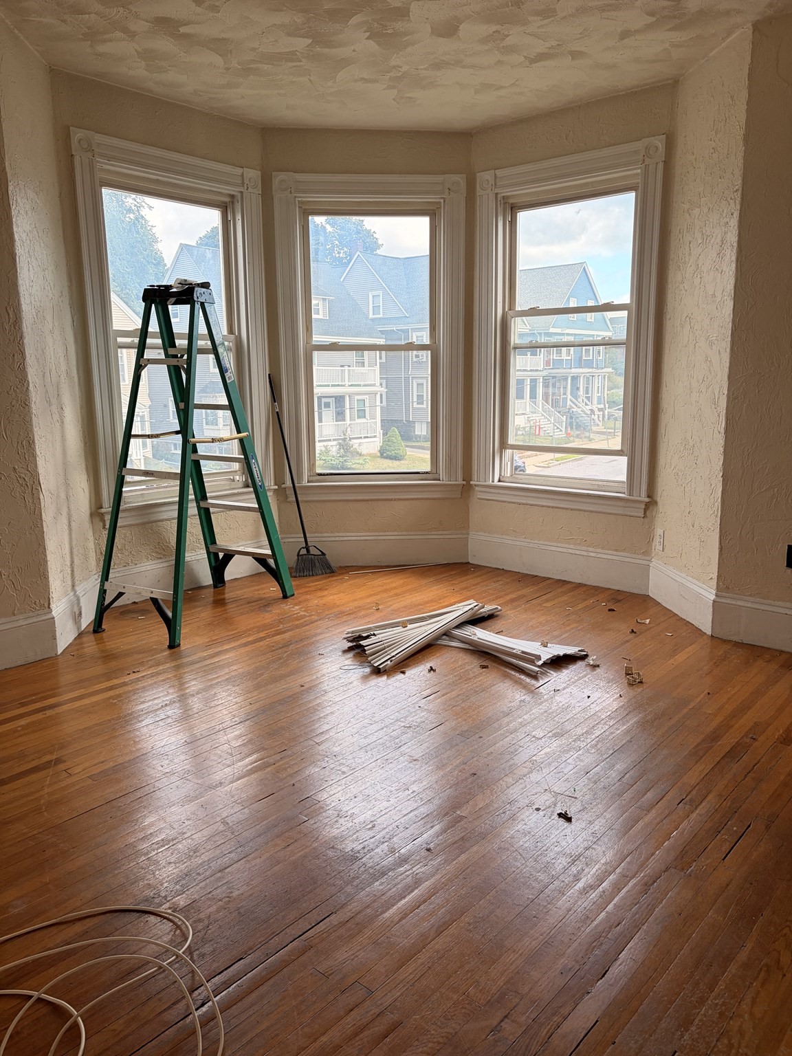 28 Aspinwall Rd. - Dorchester