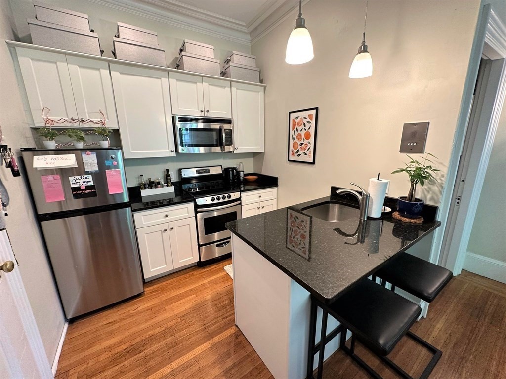 7 Hereford St. - Back Bay