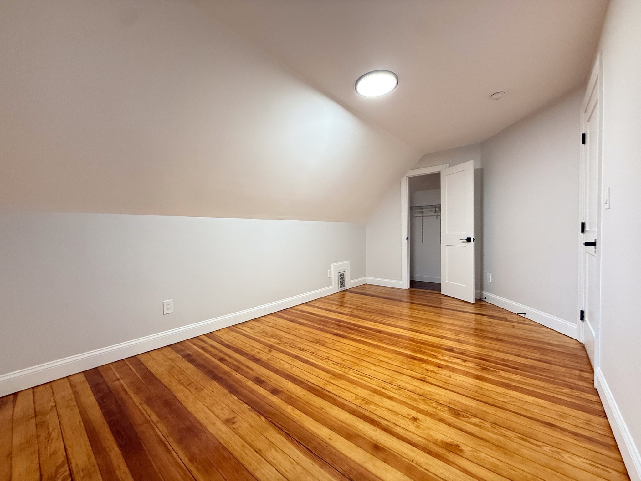 16 Willow Ave. - Davis Square