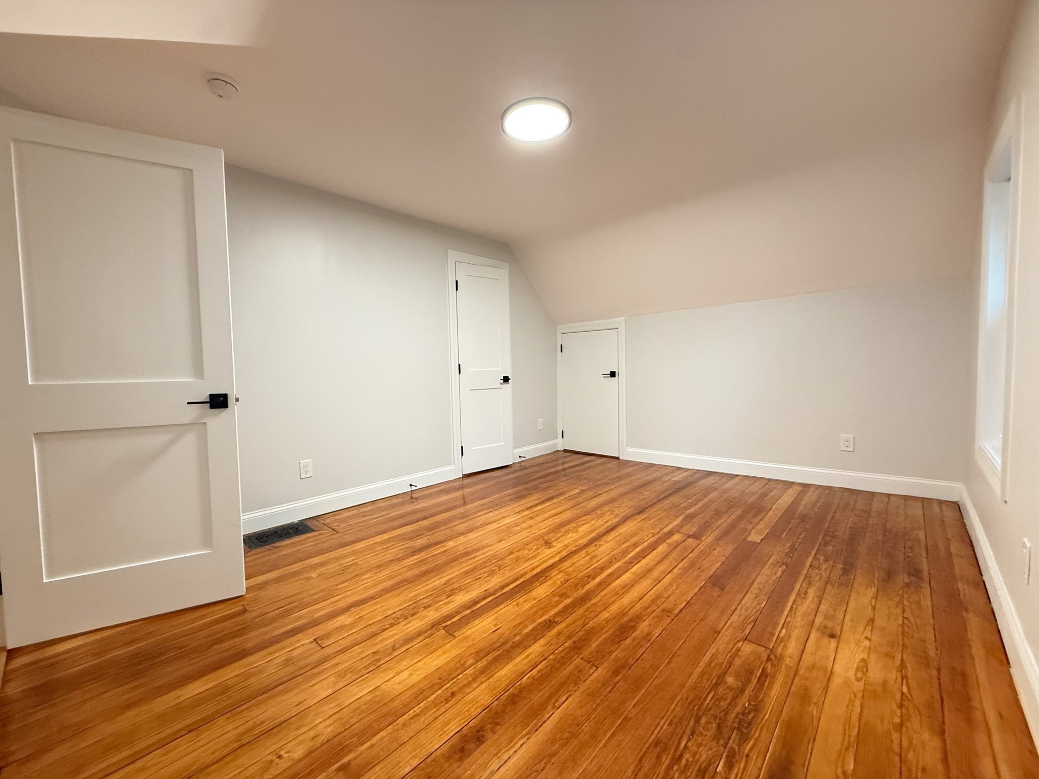 16 Willow Ave. - Davis Square