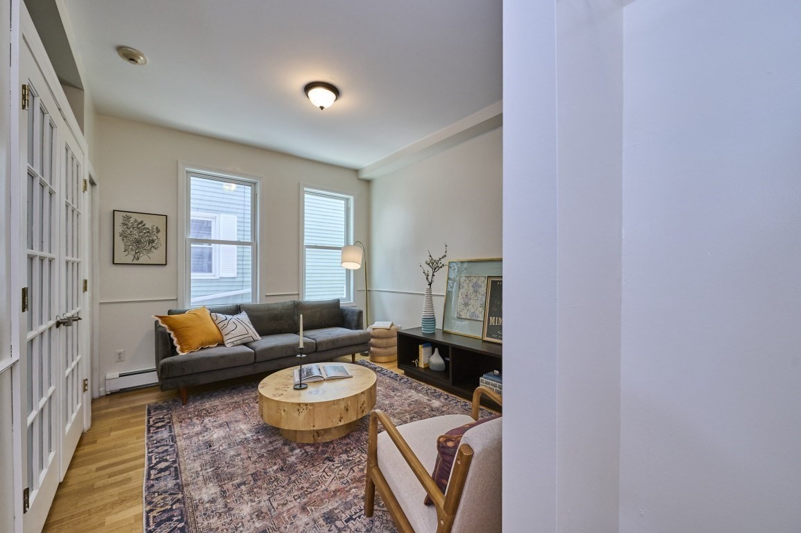 9 Mullins Ct. - East Cambridge