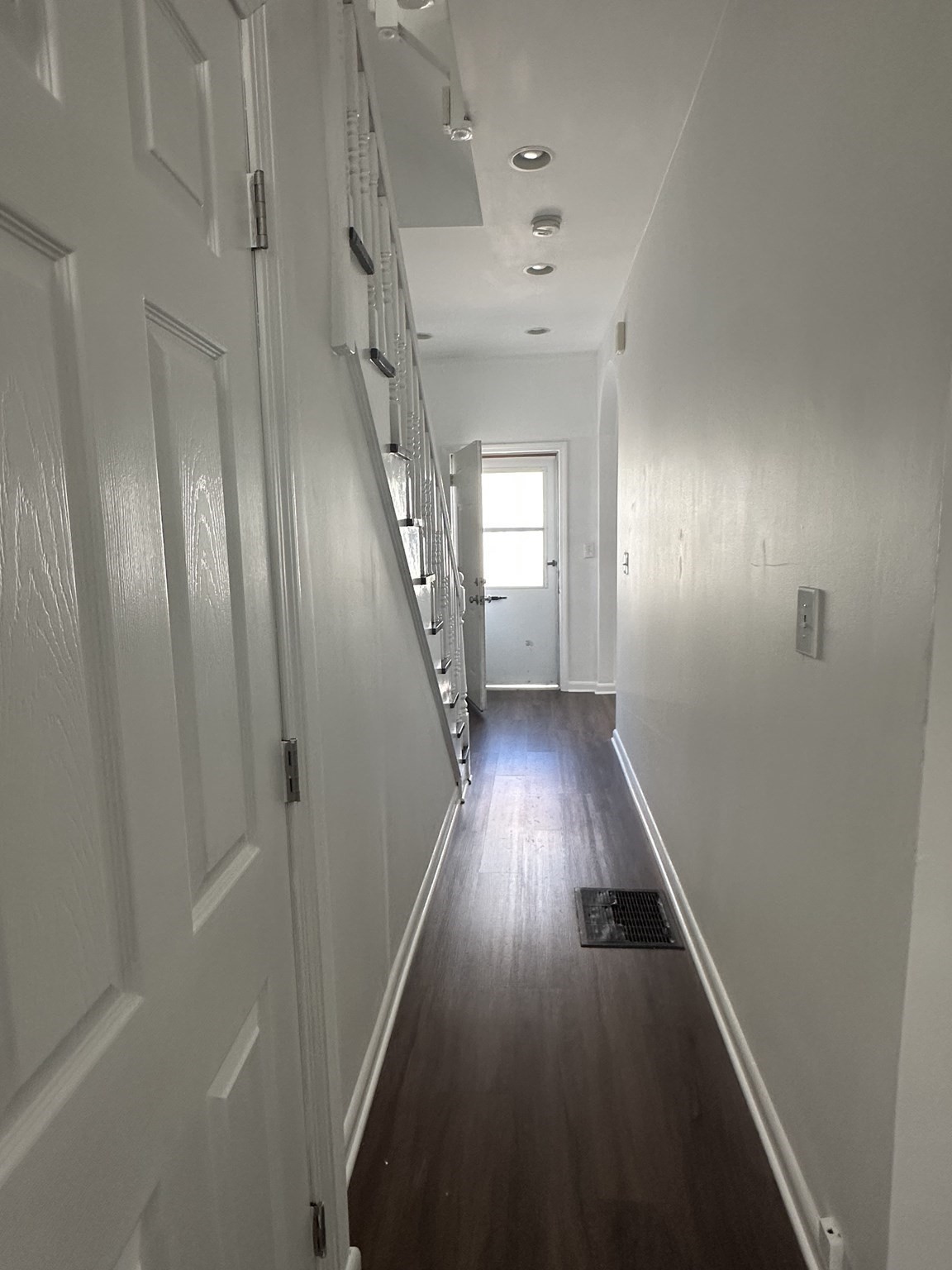 7 Rockville Park - Roxbury