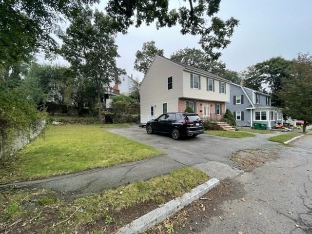 72 Cedar Rd. N - Medford