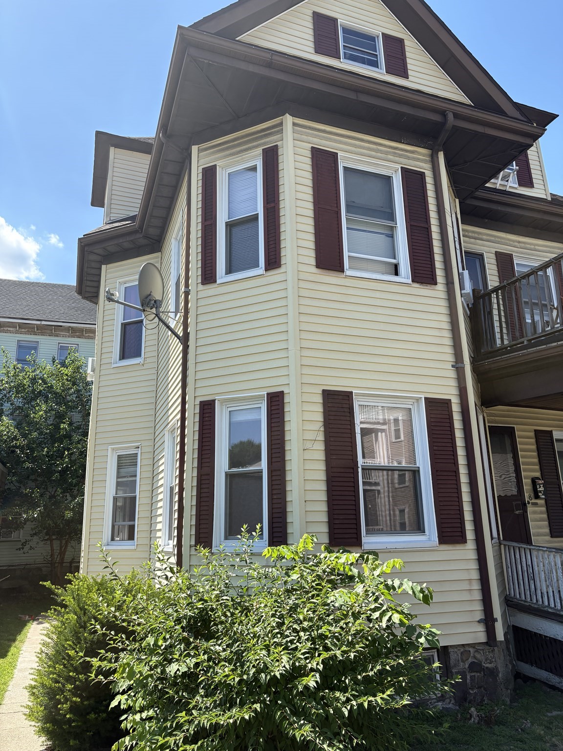 8-10 Fairbanks - Brighton