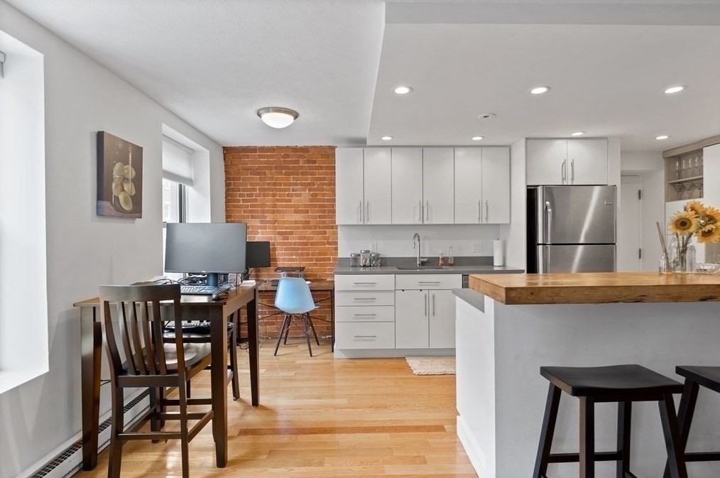 117 Fulton St. - North End