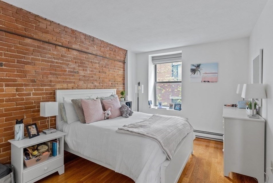 117 Fulton St. - North End