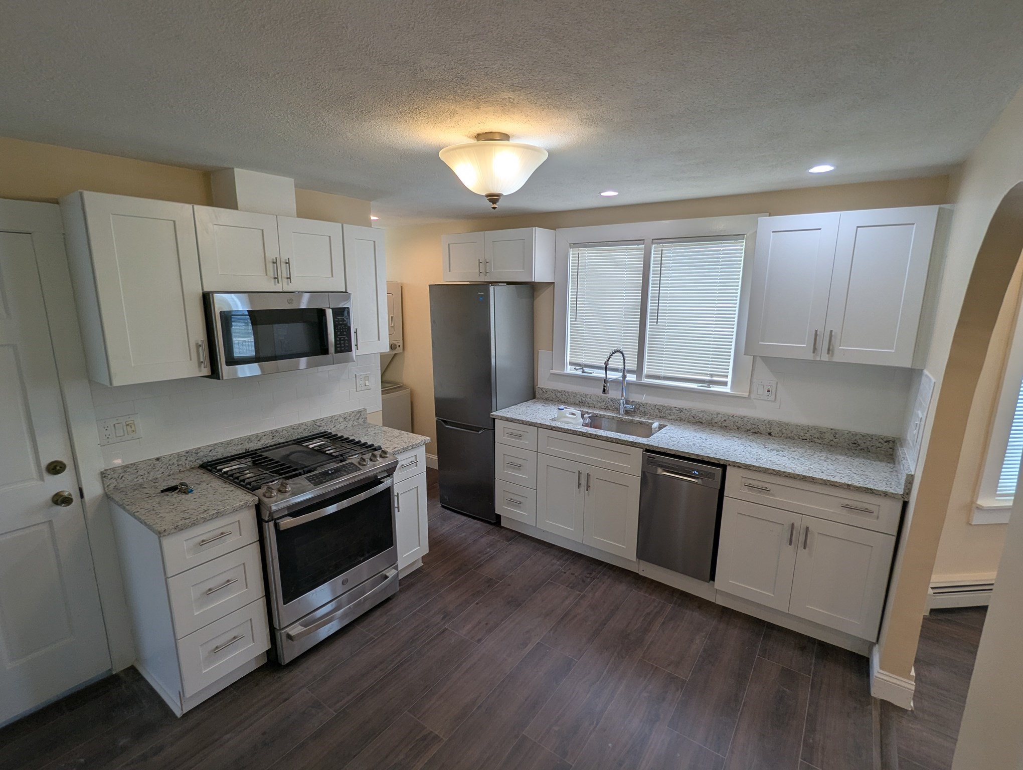 185 Riverside Ave. - Medford