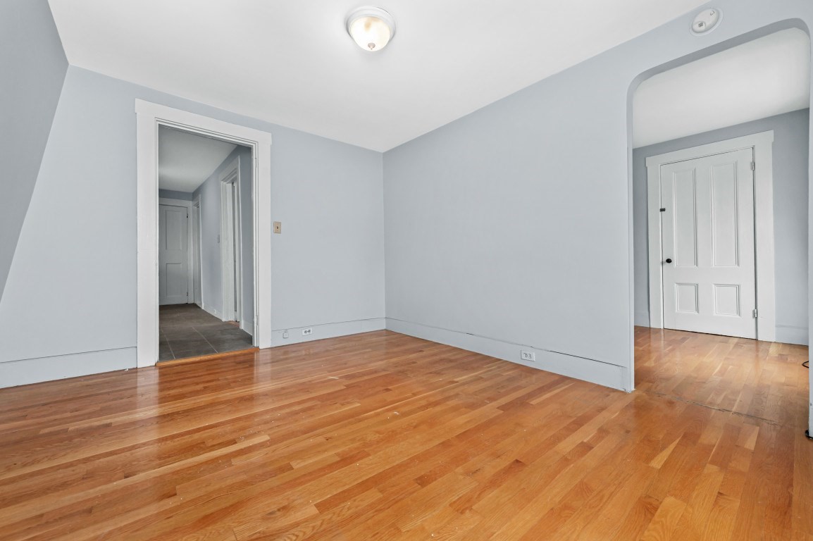 34 Neponset Ave. - Hyde Park