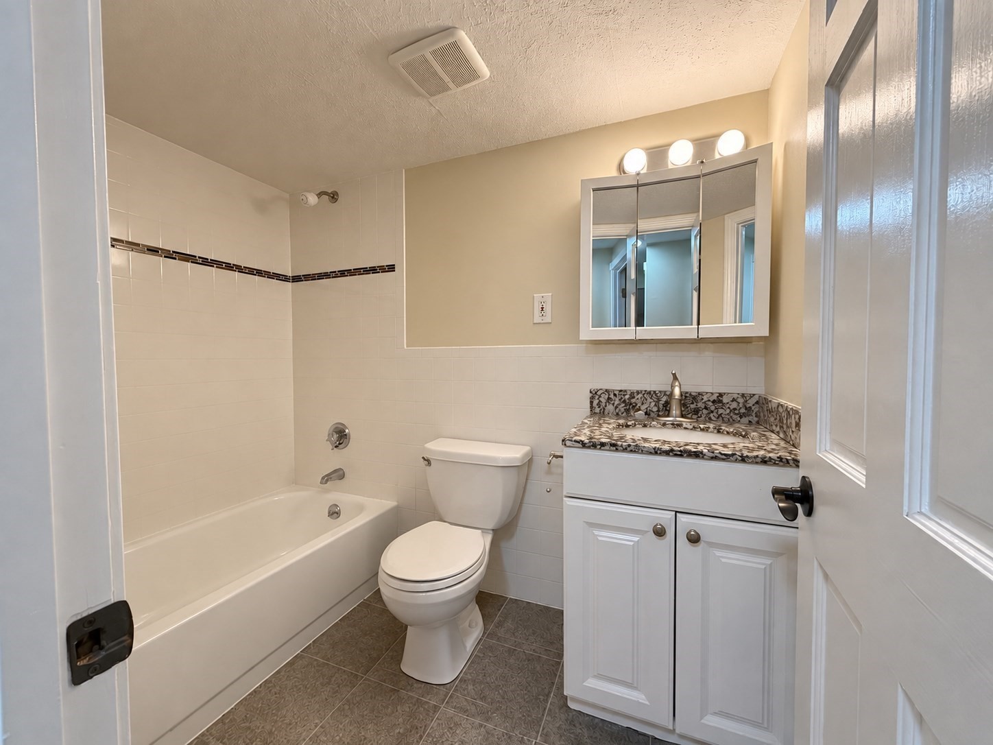 140 Lake Shore Rd. - Brighton