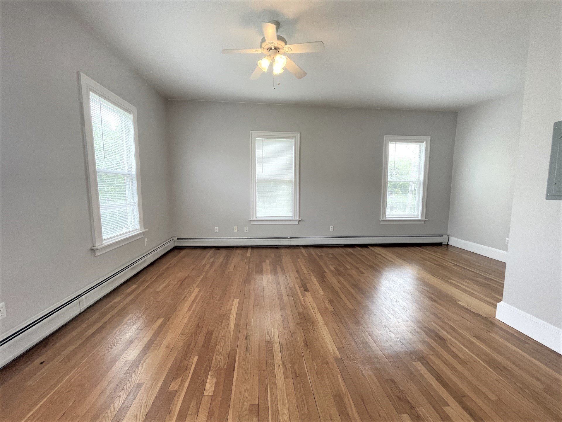 1 Cedar Sq. - North Cambridge