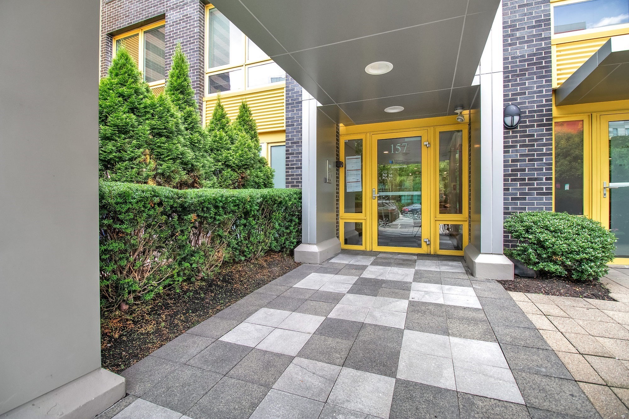 157 Sixth St. - Kendall Square