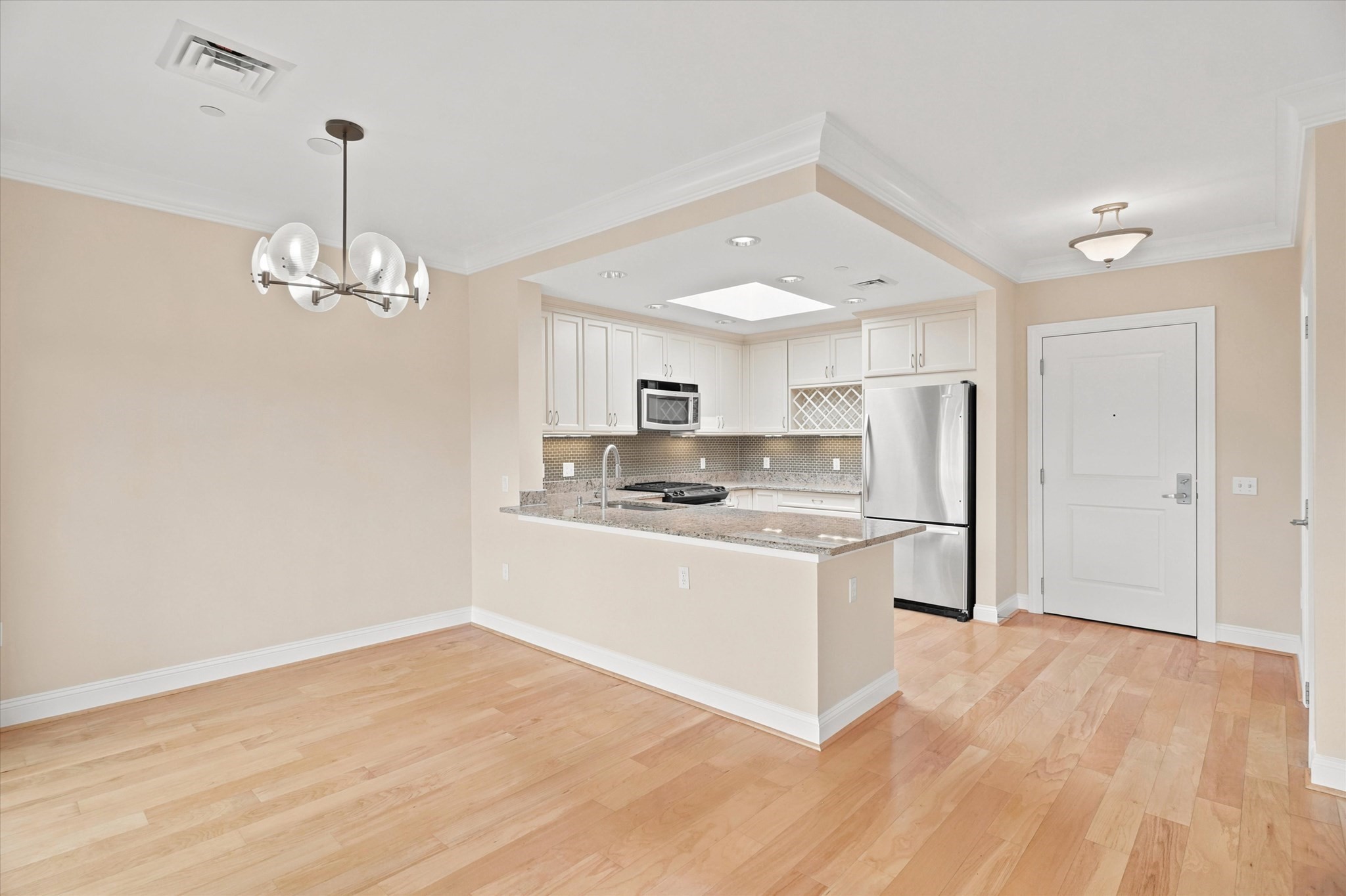 629 Hammond St. - Brookline