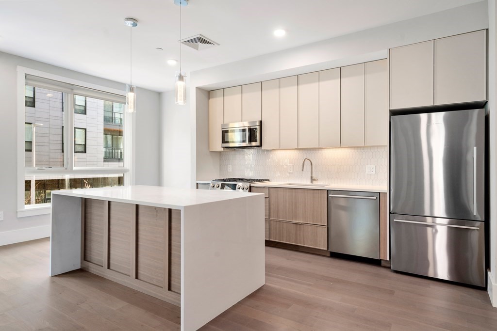 3193 Washington St. - Jamaica Plain