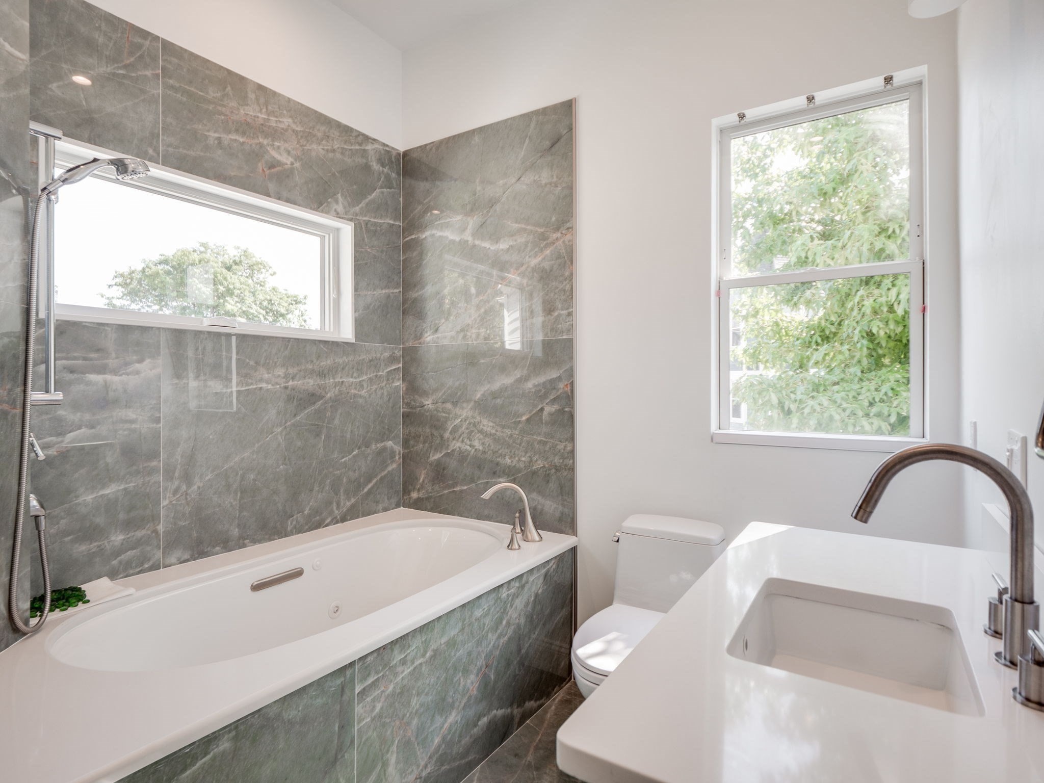 390 Medford St. - Winter Hill
