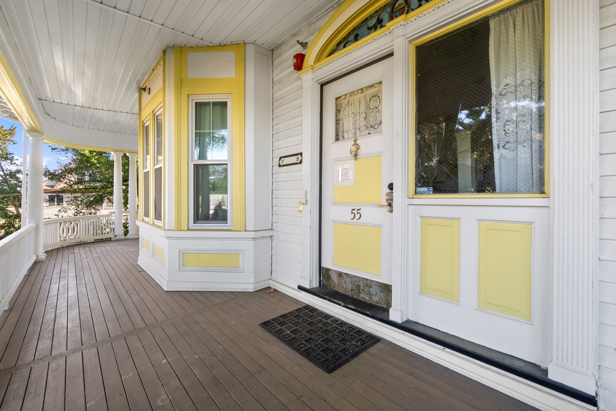55 Sunnyside - Hyde Park